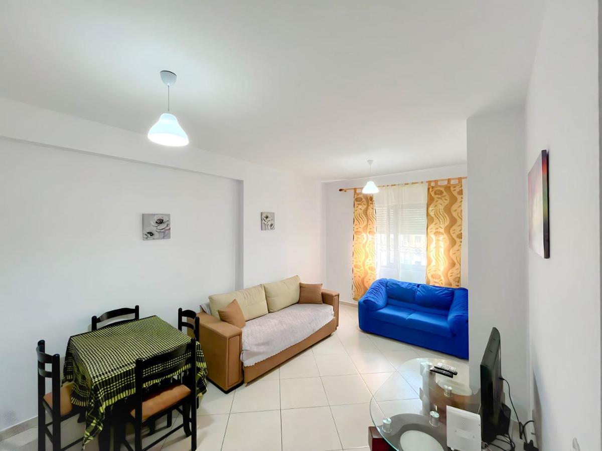Gerald'S Central Apartments วญอเรอ ภายนอก รูปภาพ