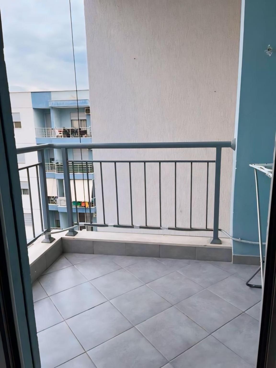 Gerald'S Central Apartments วญอเรอ ห้อง รูปภาพ