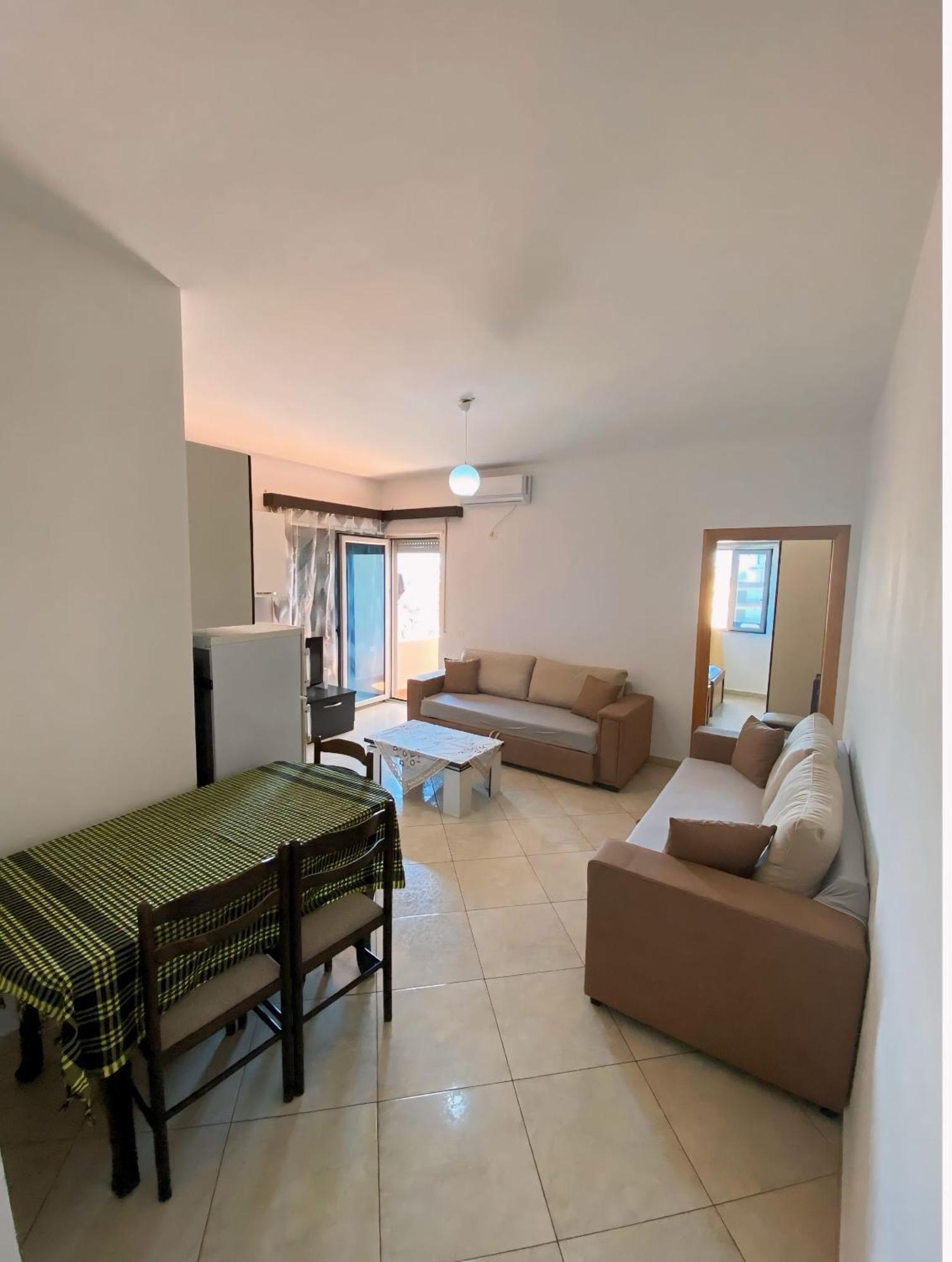 Gerald'S Central Apartments วญอเรอ ภายนอก รูปภาพ